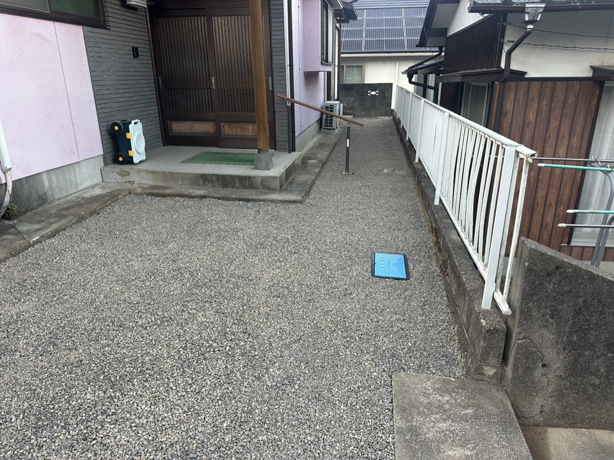 砂利敷き